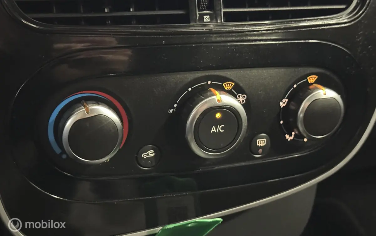 0.9 TCe Zen [ NAP cruise Carplay ]