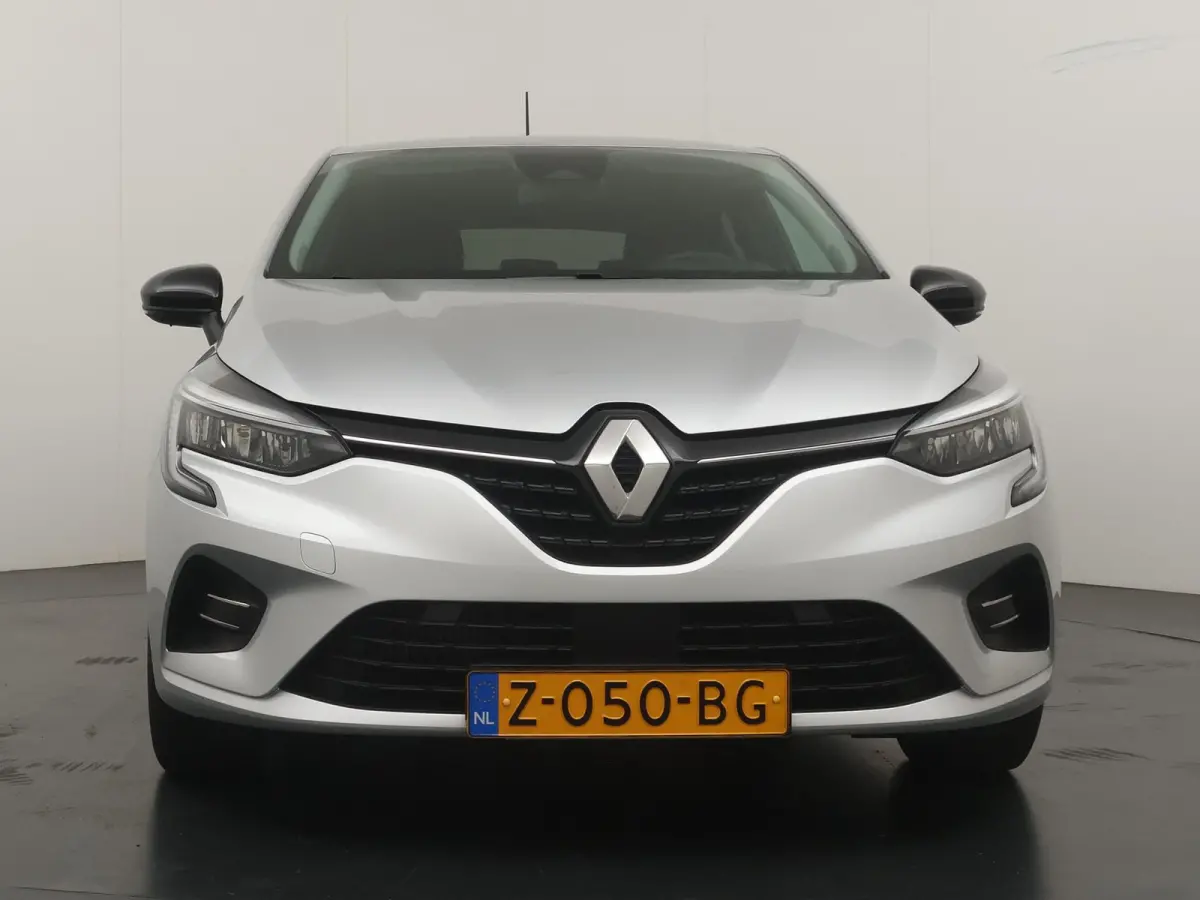 TCe 90 GPF Evolution | Navigatie | Parkeersensoren | Lichtmetalen velgen |