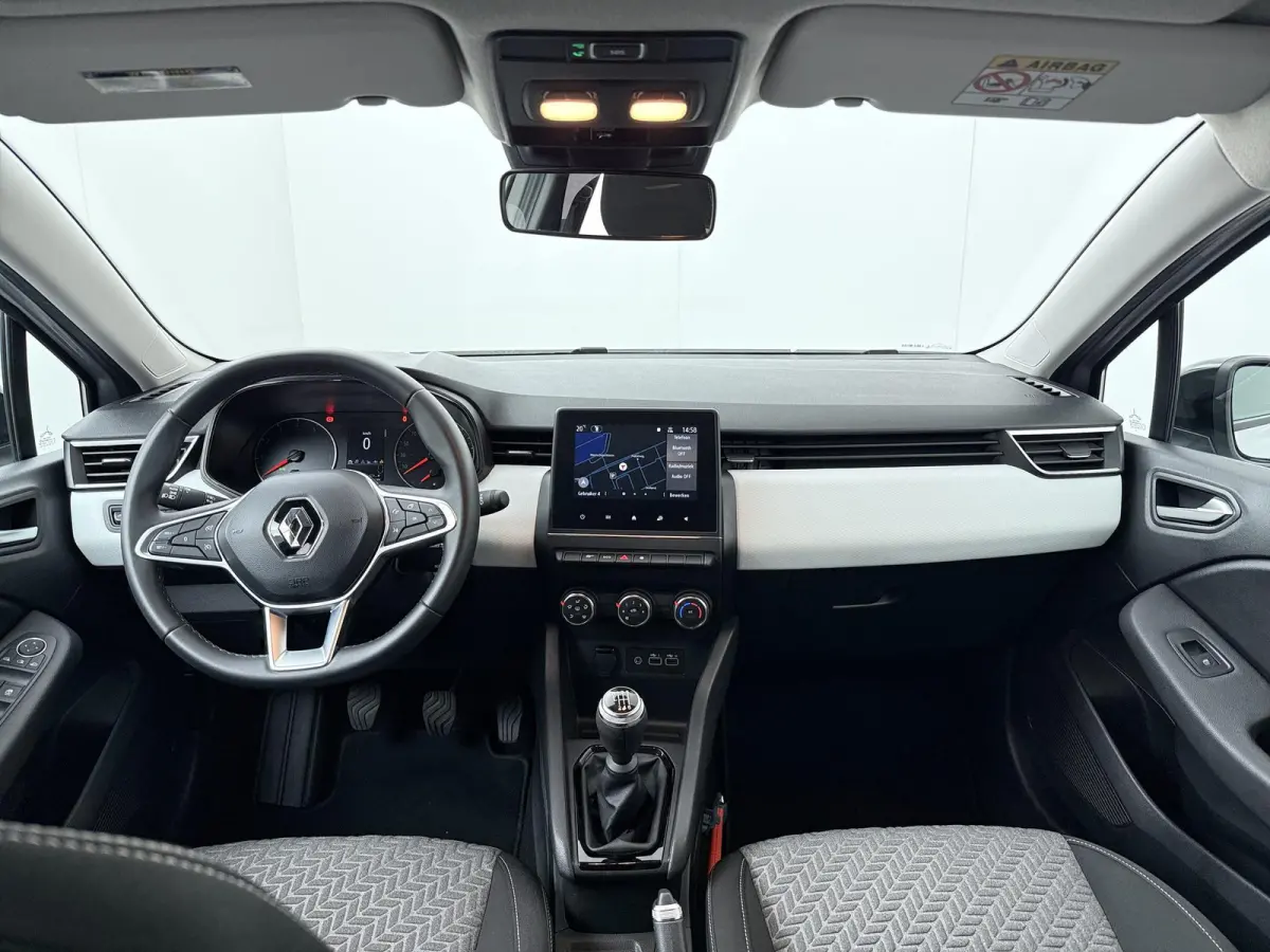 TCe 90 GPF Evolution | Navigatie | Parkeersensoren | Lichtmetalen velgen |