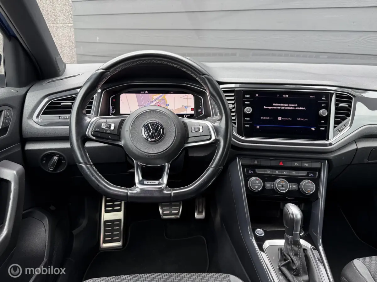 1.5 TSI DSG R-line/Carplay/Camera/LED/Clima