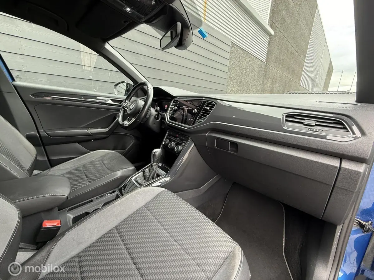 1.5 TSI DSG R-line/Carplay/Camera/LED/Clima