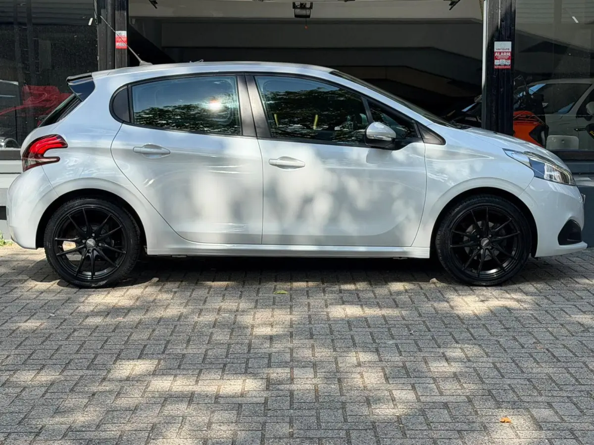1.2 PureTech N.A.P Navi*Cruise*Airco*Car-Play*