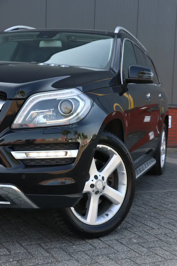 MERCEDES-BENZ 450 4MATIC 7 persoons