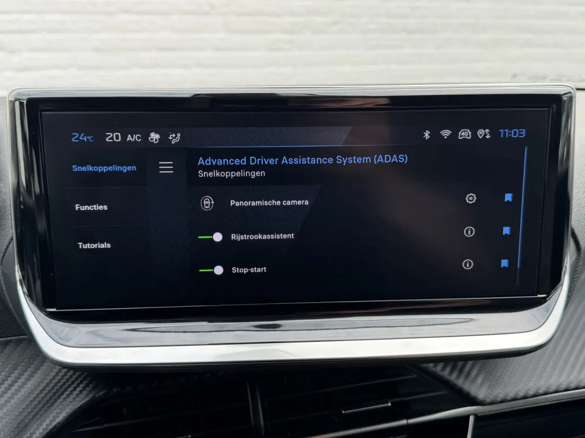 1.2 PureTech 100 Allure 360 Camera Navi Afn. Trekhaak Carplay Cruisecontrol
