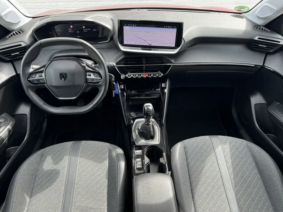 1.2 PureTech 100 Allure 360 Camera Navi Afn. Trekhaak Carplay Cruisecontrol
