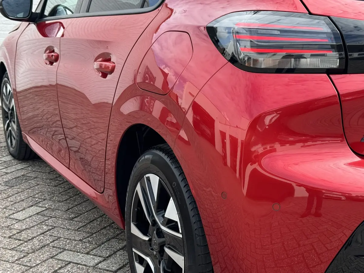 1.2 PureTech 100 Allure 360 Camera Navi Afn. Trekhaak Carplay Cruisecontrol