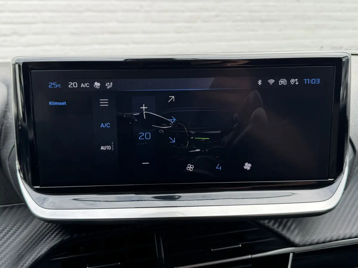 1.2 PureTech 100 Allure 360 Camera Navi Afn. Trekhaak Carplay Cruisecontrol
