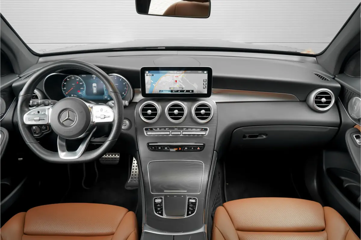 200 Premium+ AMG Pano Night Burmester Trekhaak Widescreen