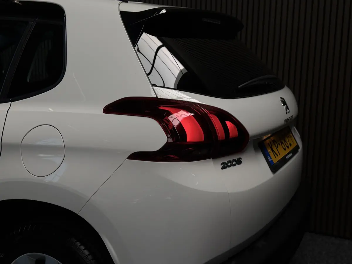 1.2 PureTech Blue Lion | Panorama | Carplay | Dealer onderhouden