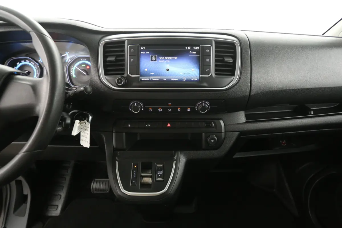 Toyota PROACE Electric Worker75 kWh Long Range L3H1 | Snelladen | SOH 95% | Airco | Cruise | Carplay | 3 Zits | Trekhaak | 2xSchuifdeur