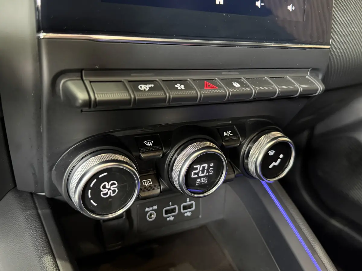 1.0 TCe R.S. Line | Groot navi | 17 " | Camera | Carplay | PDC | Keyless | Clima | 100% Dealer Onderhouden!