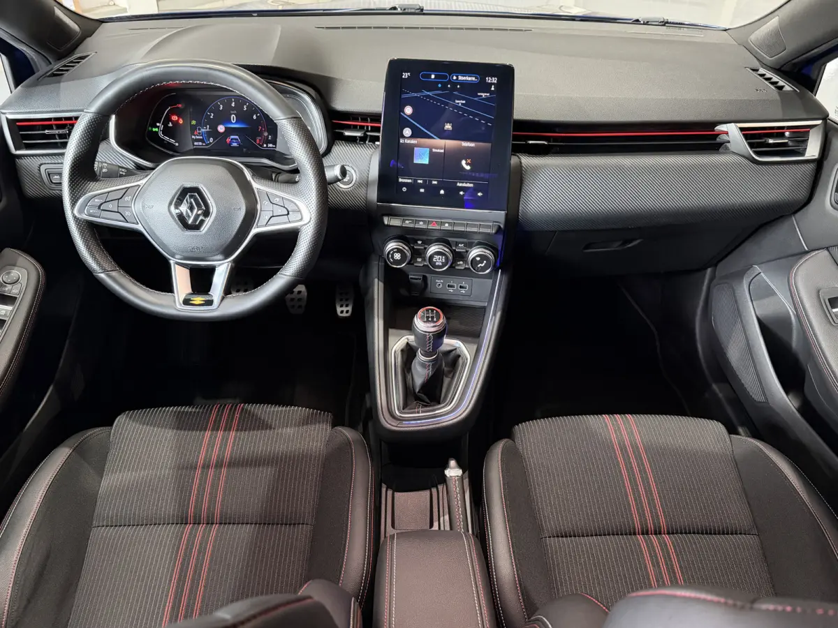 1.0 TCe R.S. Line | Groot navi | 17 " | Camera | Carplay | PDC | Keyless | Clima | 100% Dealer Onderhouden!