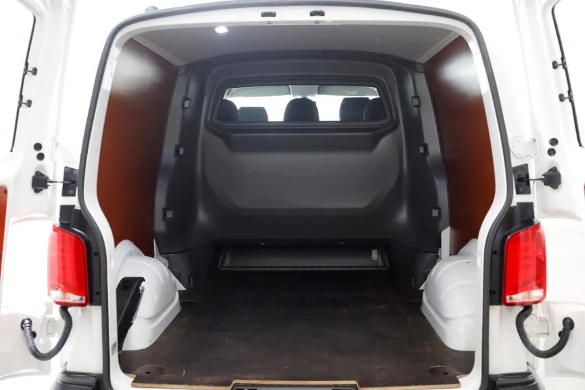 T6.1 2.0 TDI 150pk DSG- Automaat Lang D.C. Comfortline Airco/Navi 01-2021