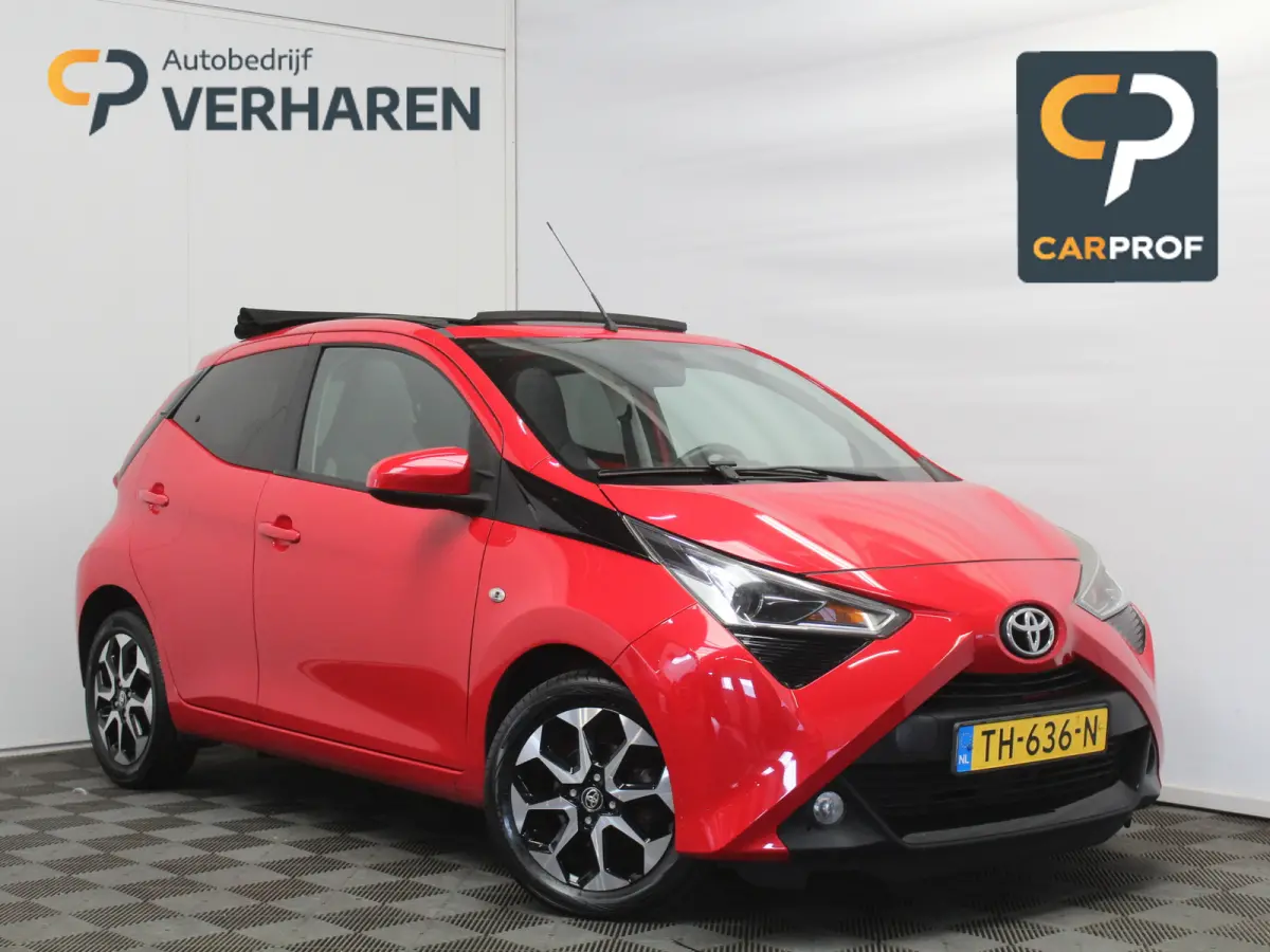 1.0 VVT-i x-clusiv Cabrio Top AIRCO | CAMERA | CARPLAY | LED | DAB | LMV15 | STB | ELRM/SP
