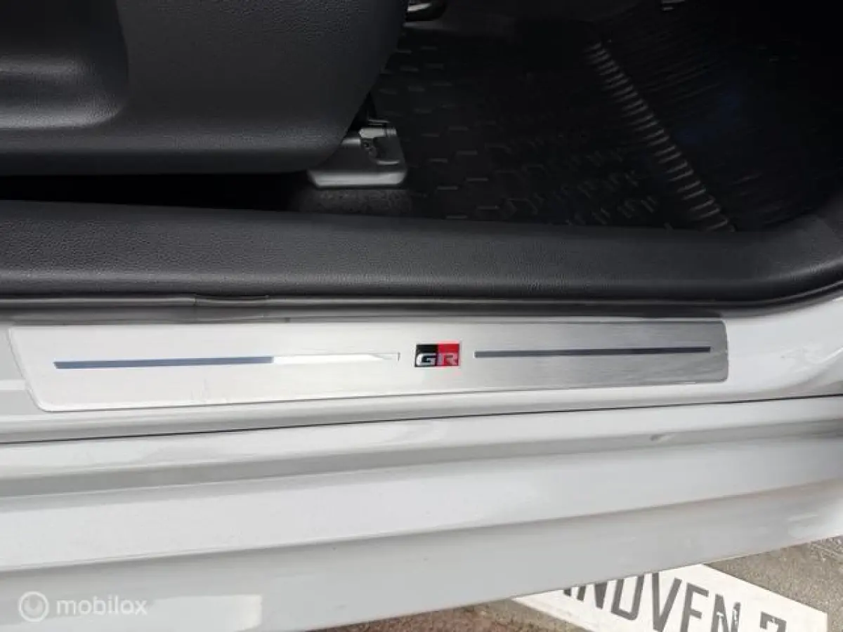 1.5 Hybrid Sport Apple carplay 1e Eig Dealer