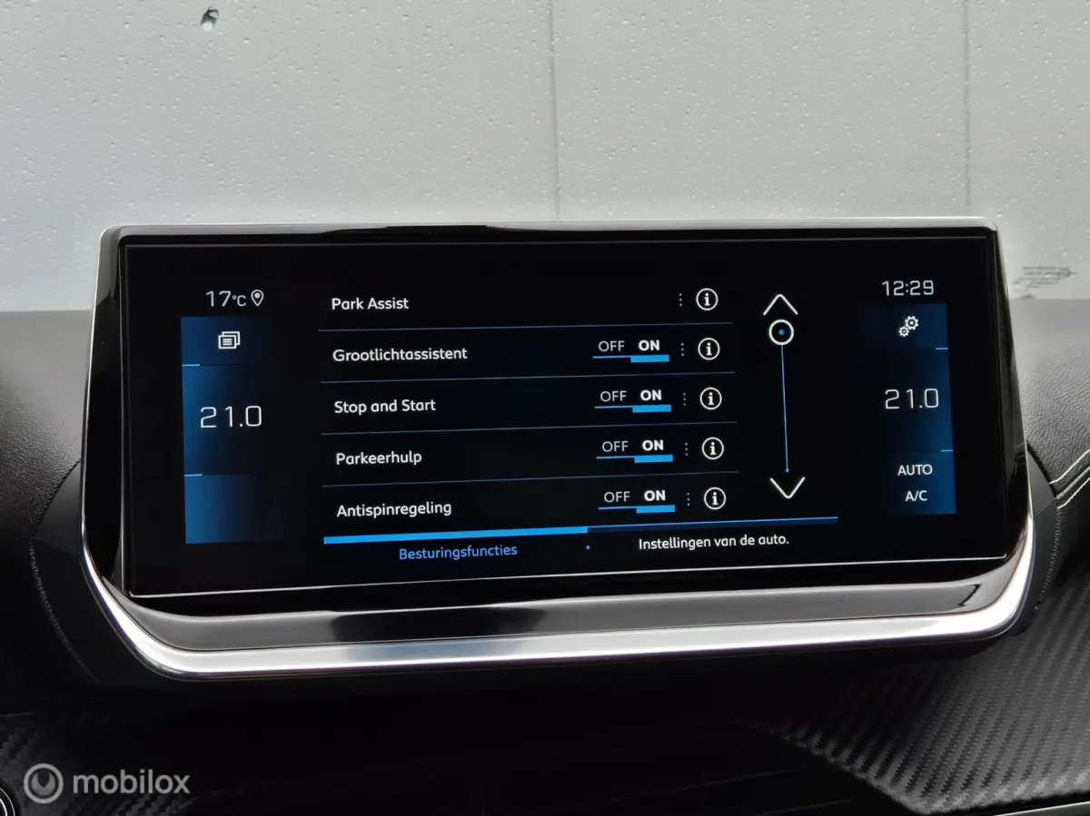 1.2 PURETECH GT PACK AUTOMAAT/FULL LED/KEYLESS/ADAPTIVE CRUISE/PARK ASSIST/CAMERA/CARPLAY