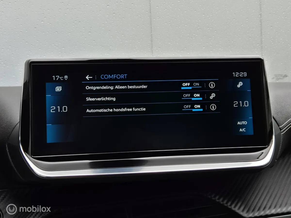 1.2 PURETECH GT PACK AUTOMAAT/FULL LED/KEYLESS/ADAPTIVE CRUISE/PARK ASSIST/CAMERA/CARPLAY