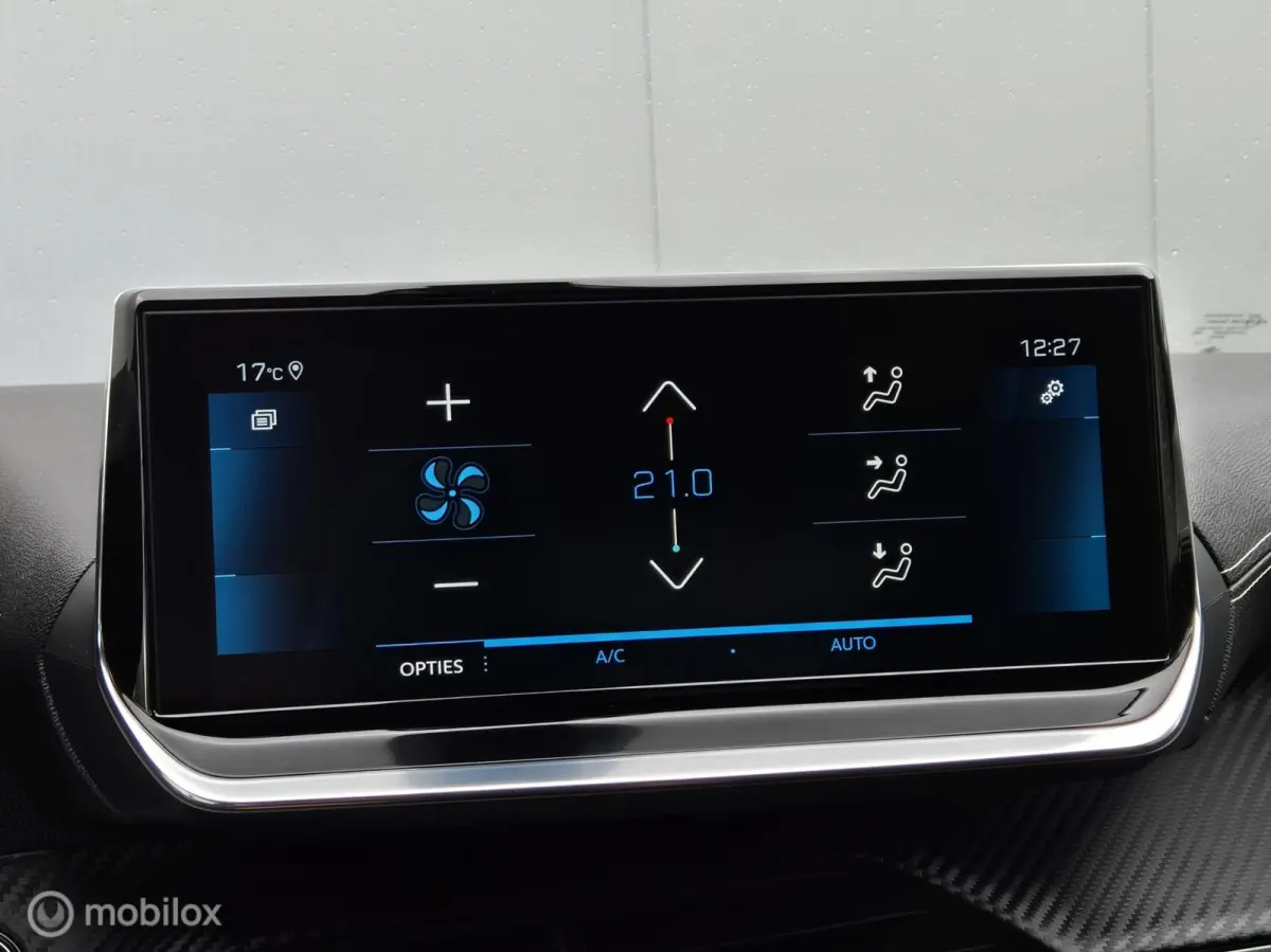 1.2 PURETECH GT PACK AUTOMAAT/FULL LED/KEYLESS/ADAPTIVE CRUISE/PARK ASSIST/CAMERA/CARPLAY
