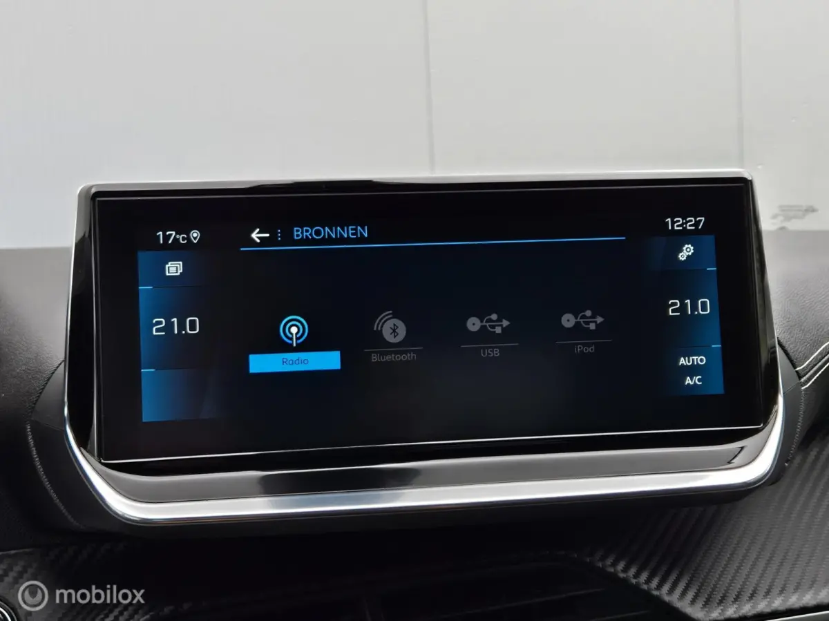 1.2 PURETECH GT PACK AUTOMAAT/FULL LED/KEYLESS/ADAPTIVE CRUISE/PARK ASSIST/CAMERA/CARPLAY