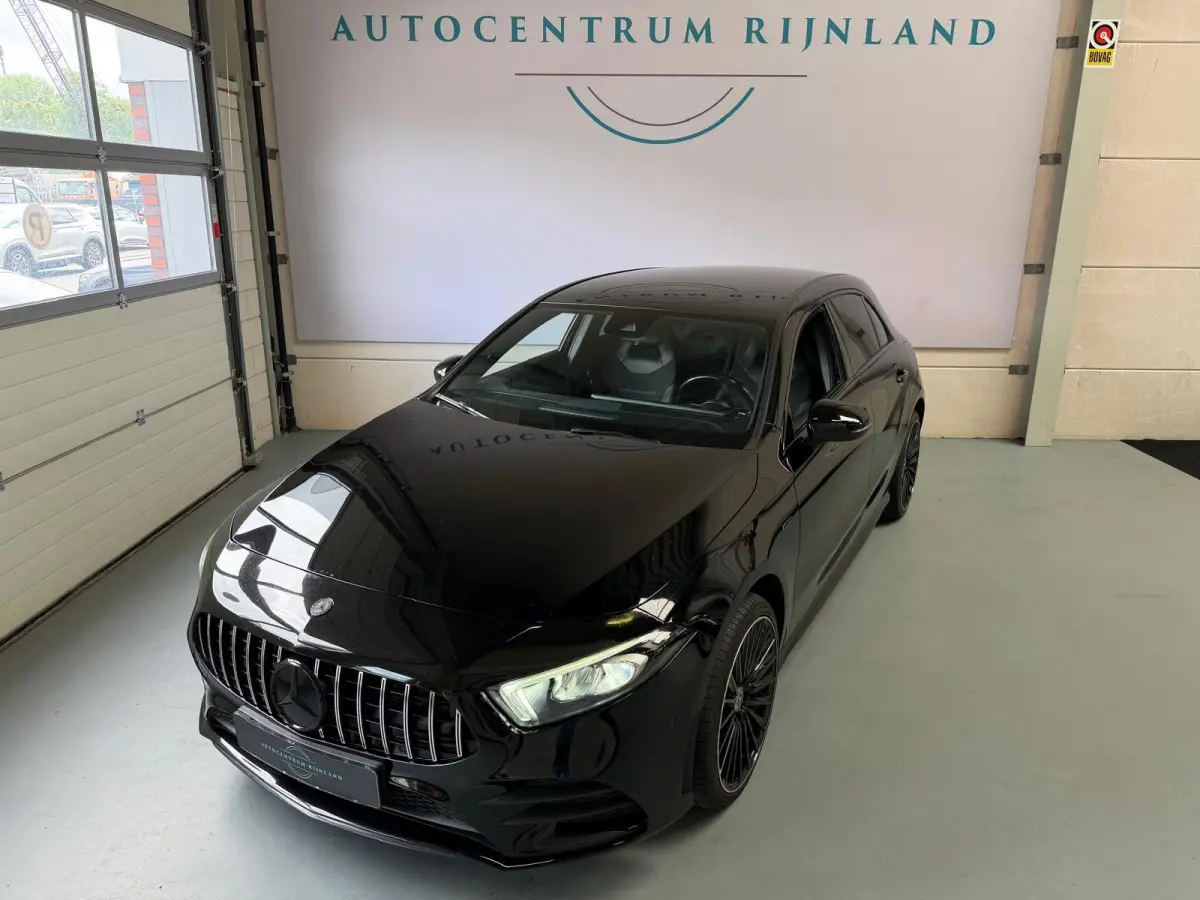 250 e AMG Night Edition Automaat, Navi, Carplay, Sfeer Verlichting, Trekhaak