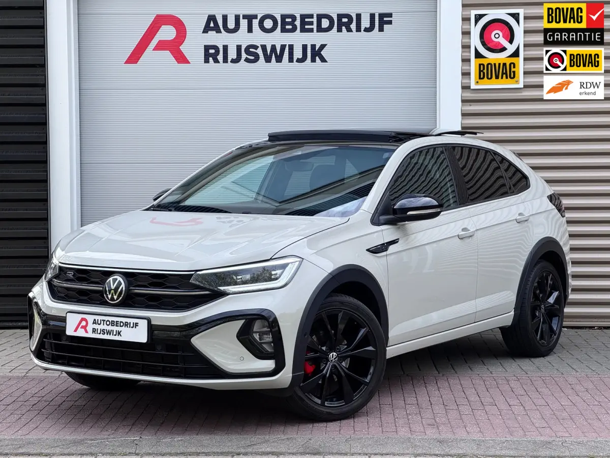 1.5 TSI R-Line Pano/Keyless/Camera