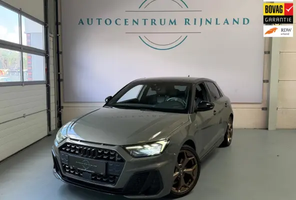 30 TFSI S Line edition one, Automaat, Carplay, Stoelverwarming