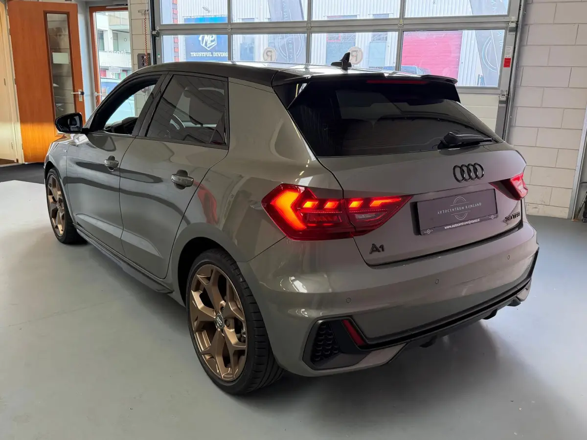 30 TFSI S Line edition one, Automaat, Carplay, Stoelverwarming