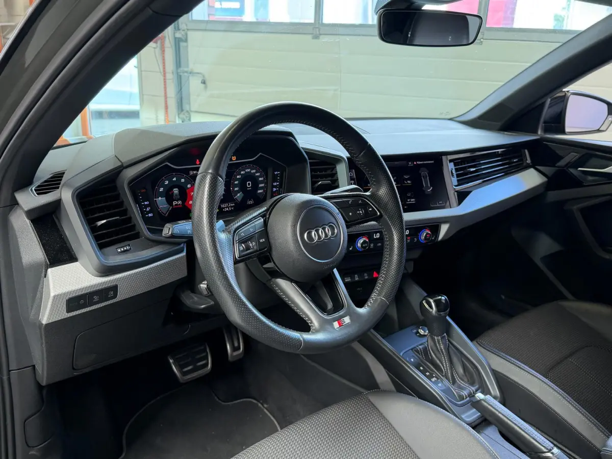 30 TFSI S Line edition one, Automaat, Carplay, Stoelverwarming