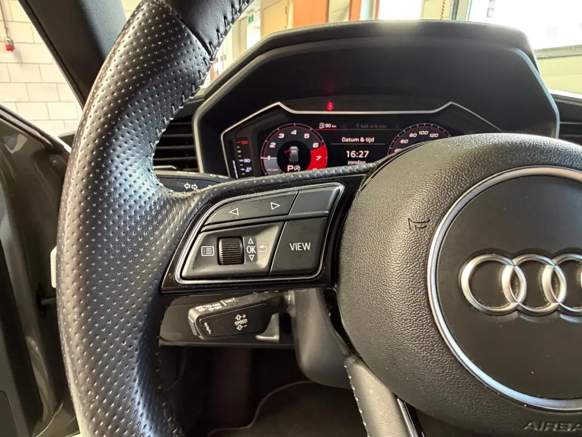 30 TFSI S Line edition one, Automaat, Carplay, Stoelverwarming