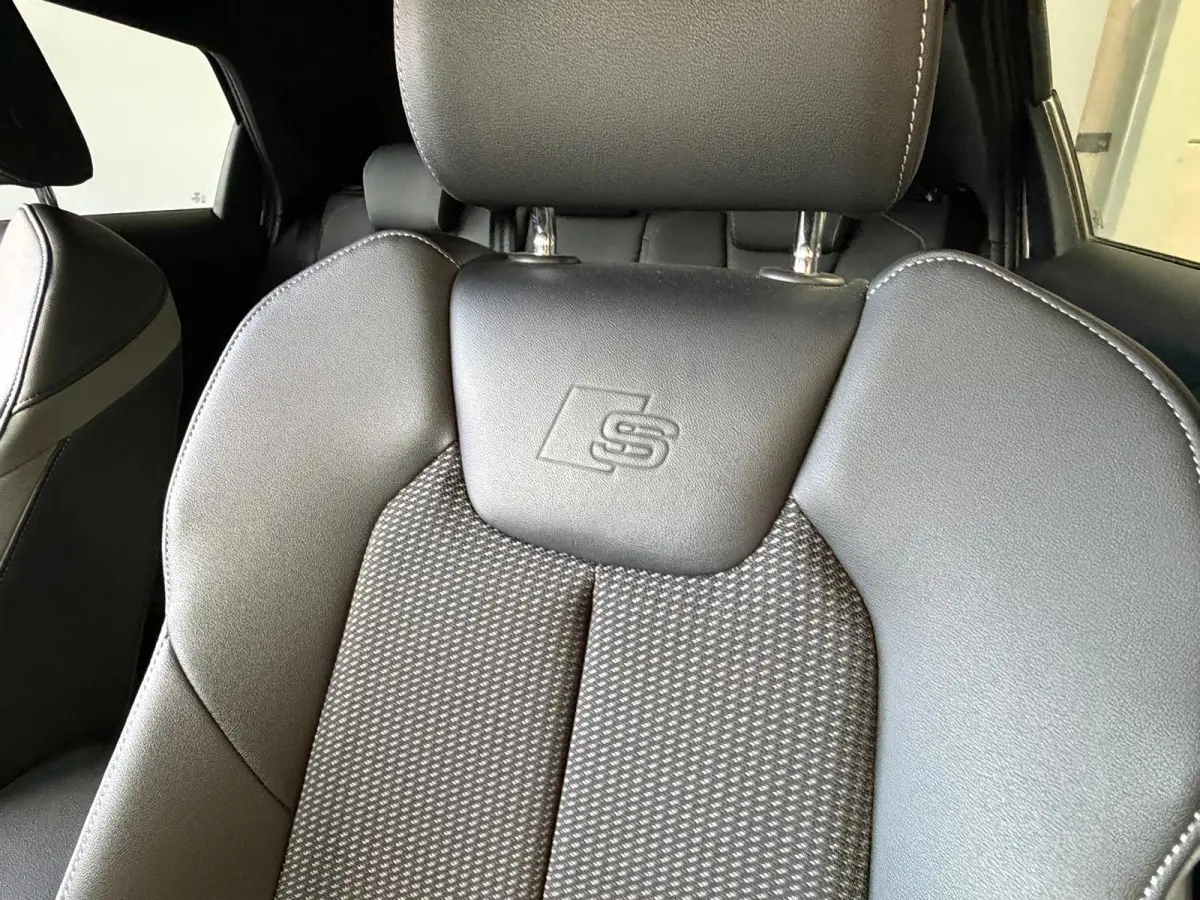 30 TFSI S Line edition one, Automaat, Carplay, Stoelverwarming