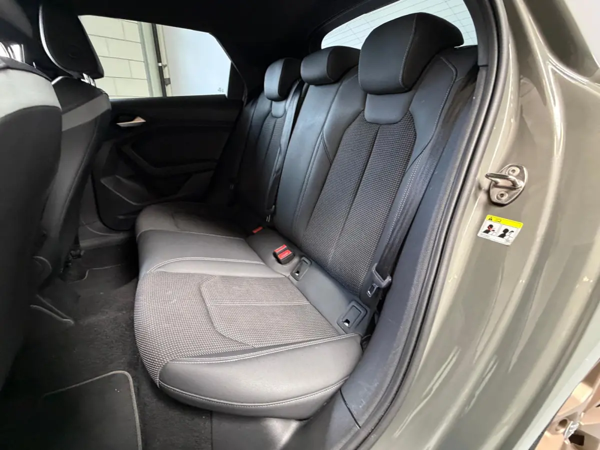 30 TFSI S Line edition one, Automaat, Carplay, Stoelverwarming