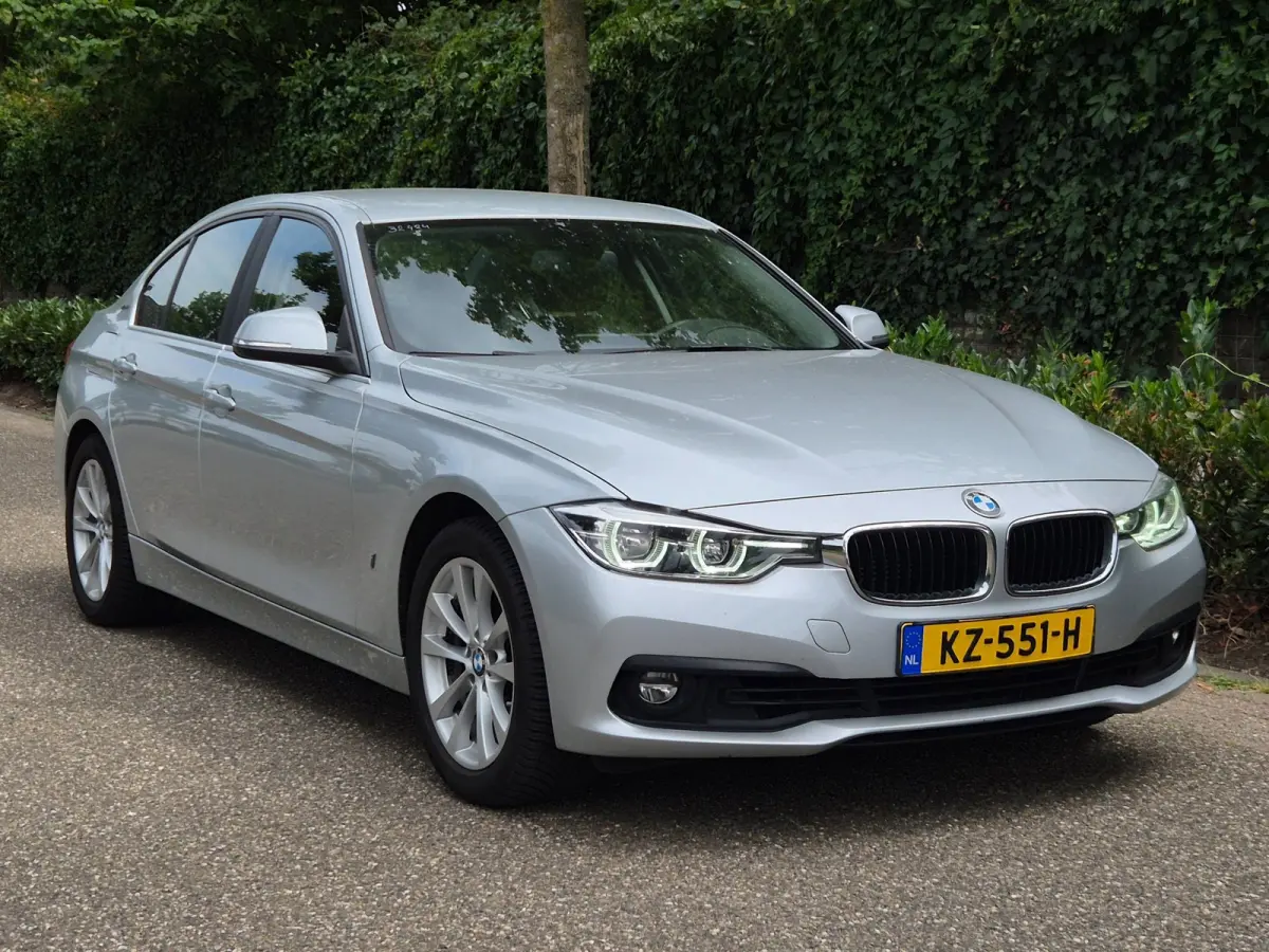 330e High Executive Apple CarPlay Nbt Evo Navigatie Pro NAP 2e Eigen