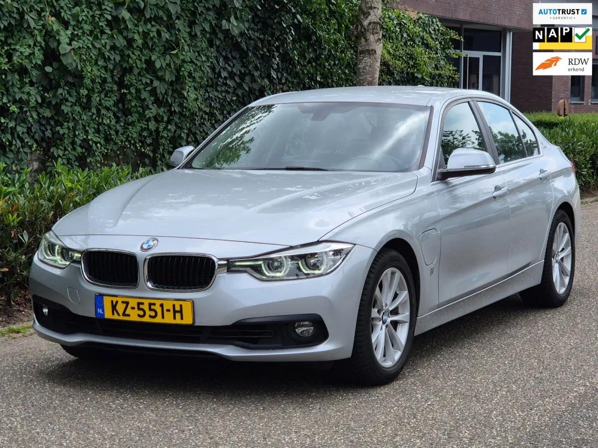 330e High Executive Apple CarPlay Nbt Evo Navigatie Pro NAP 2e Eigen