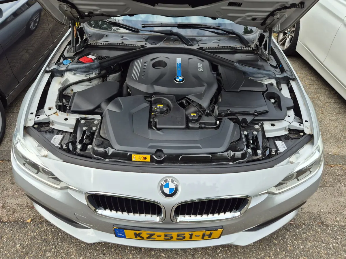 330e High Executive Apple CarPlay Nbt Evo Navigatie Pro NAP 2e Eigen