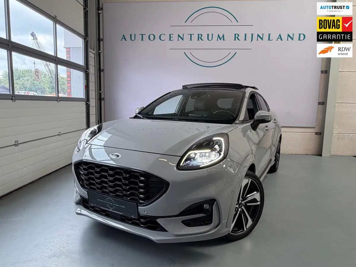 1.0 EcoBoost ST-Line X Vignale, 1 Jaar Bovag Garantie, Camera, Panoramadak, Leer, Trekhaak, Stoel/Stuurverwarming