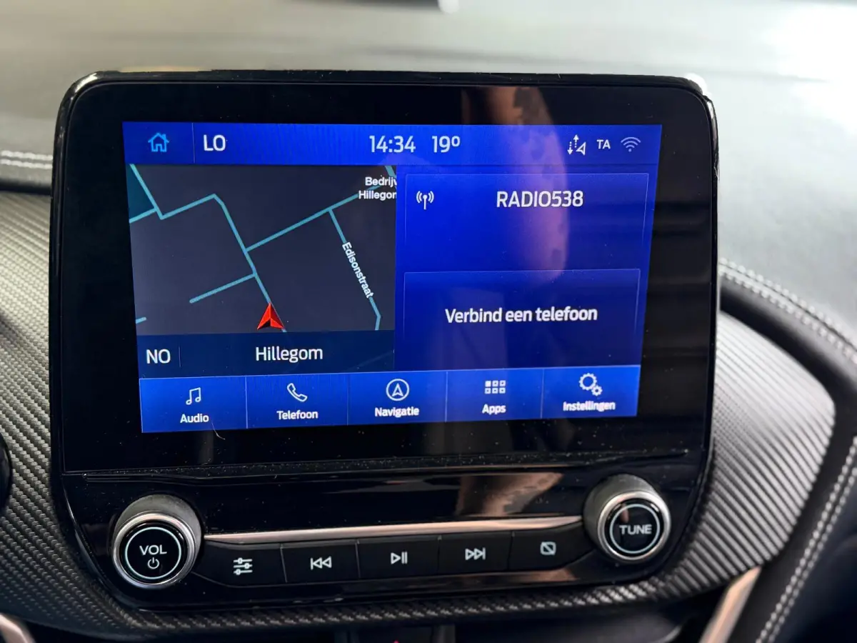 1.0 EcoBoost ST-Line X Vignale, 1 Jaar Bovag Garantie, Camera, Panoramadak, Leer, Trekhaak, Stoel/Stuurverwarming