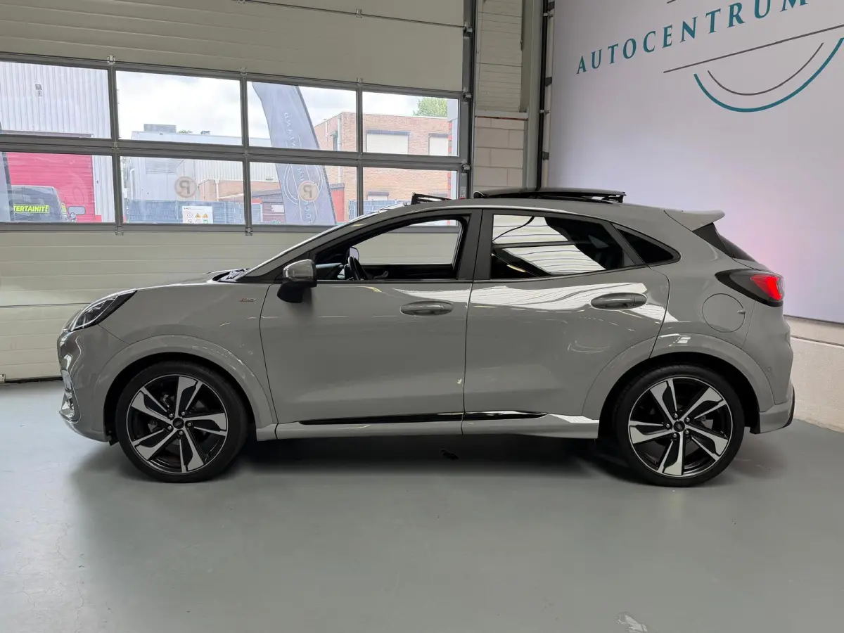 1.0 EcoBoost ST-Line X Vignale, 1 Jaar Bovag Garantie, Camera, Panoramadak, Leer, Trekhaak, Stoel/Stuurverwarming