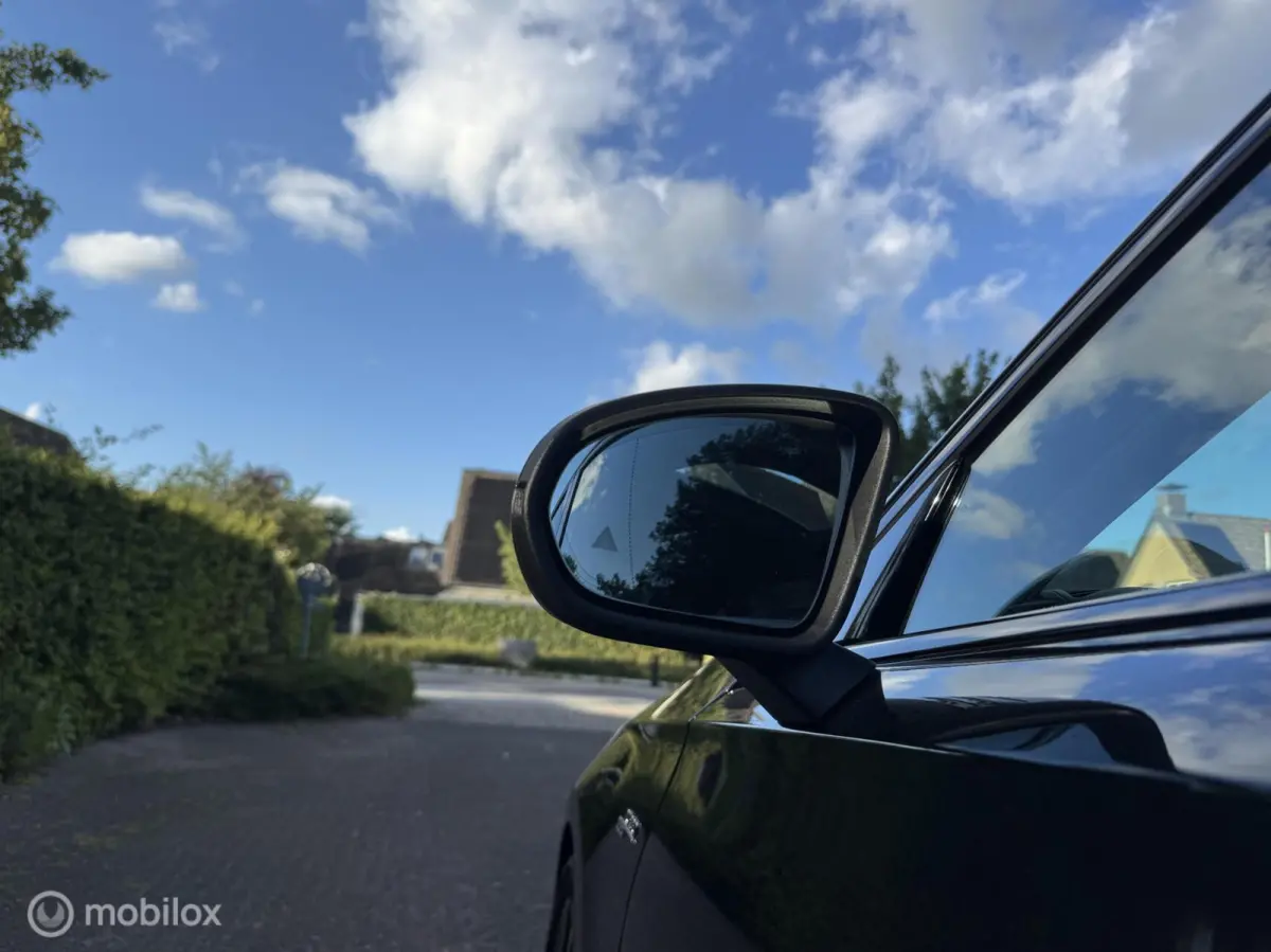AMG 35 4MATIC Premium Plus