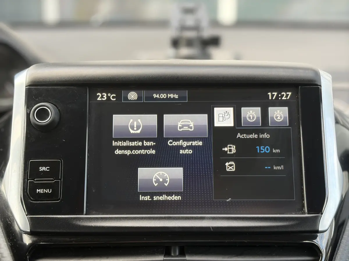 1.2 PureTech Active 82pk | Nieuwe apk! | Airco | Bluetooth | Cruise control | Isofix bevestiging voor kinderzitjes | LED dagrijverlichting | Parkeersensor achter | Radio-cd/mp3 speler | Rijd
