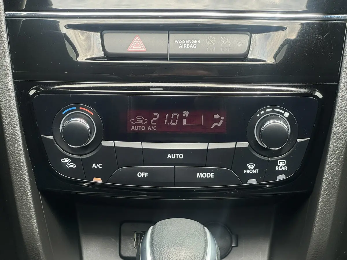 1.5 Hybrid Style Rhino Edition Panorama Carplay Pdc+Camera Led Leder