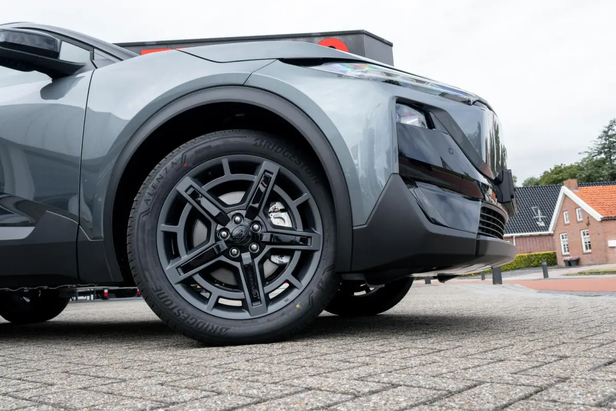 4E-xperience+ AWD 77 kWh | Safety Sense | 100% Elektrisch | Safe8 |