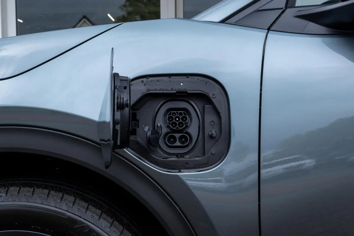 4E-xperience+ AWD 77 kWh | Safety Sense | 100% Elektrisch | Safe8 |