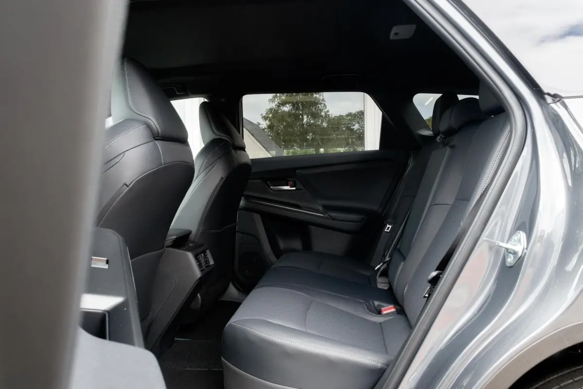 4E-xperience+ 74.7 kWh | Safety Sense | 100% Elektrisch | Safe8 |