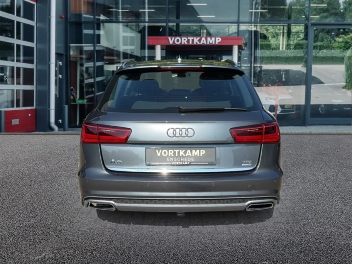 2.0 TDI ULTRA S-LINE PDC/ELEK-KLEP/CRUISE/LED/NAVI/ROTOR20INCH