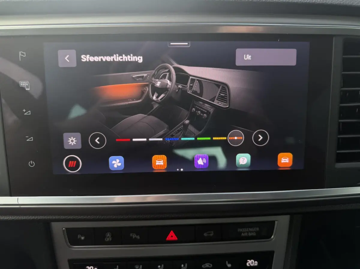 1.5 TSI FR Business Intense 1e Eig Virtual Beats