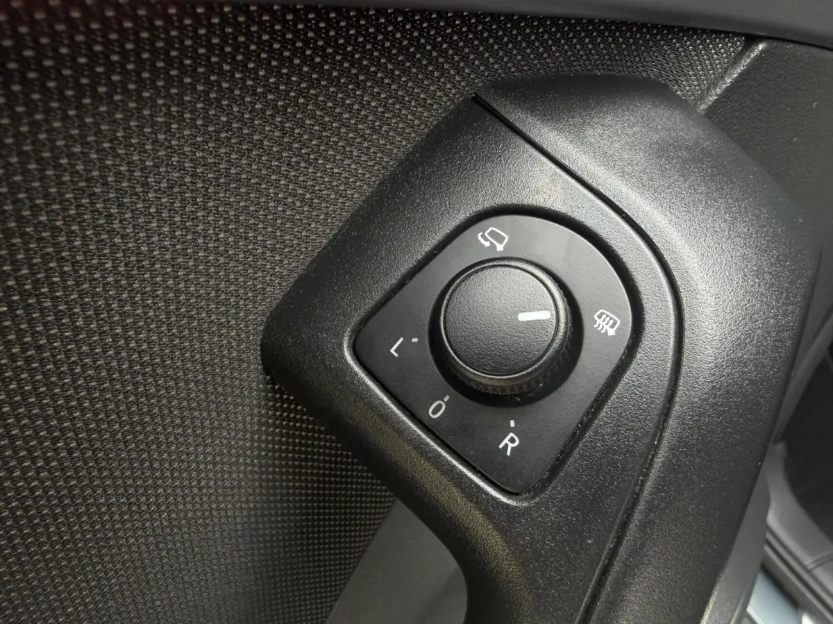 1.5 TSI FR Business Intense 1e Eig Virtual Beats
