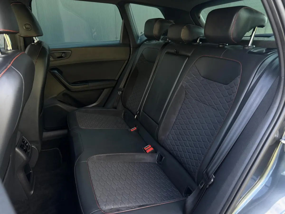 1.5 TSI FR Business Intense 1e Eig Virtual Beats