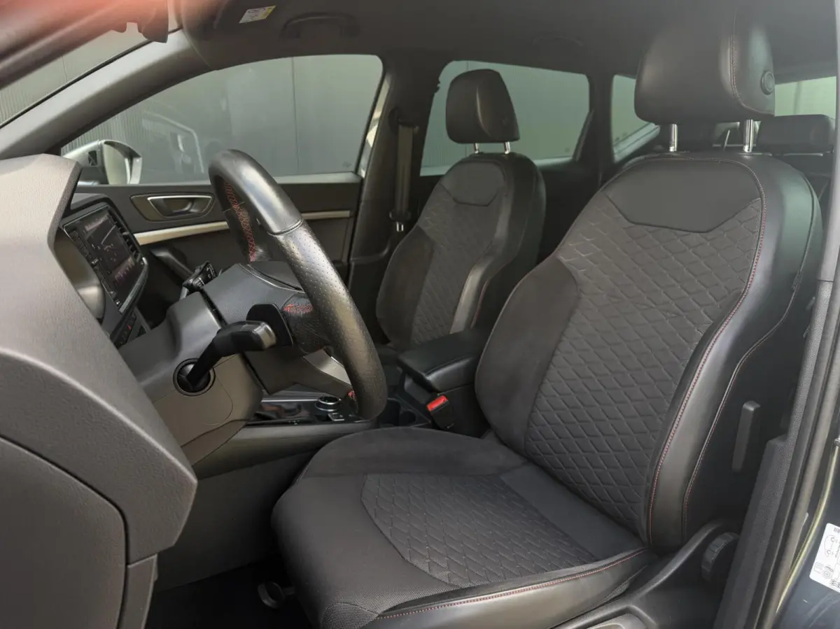 1.5 TSI FR Business Intense 1e Eig Virtual Beats