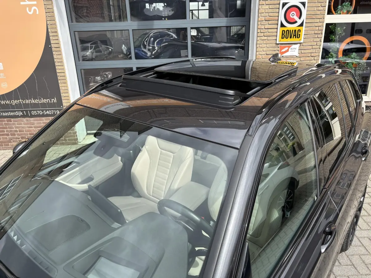 xDrive30e Business Edition Plus 1E EIG./NL-AUTO/FULL OPTIONS!