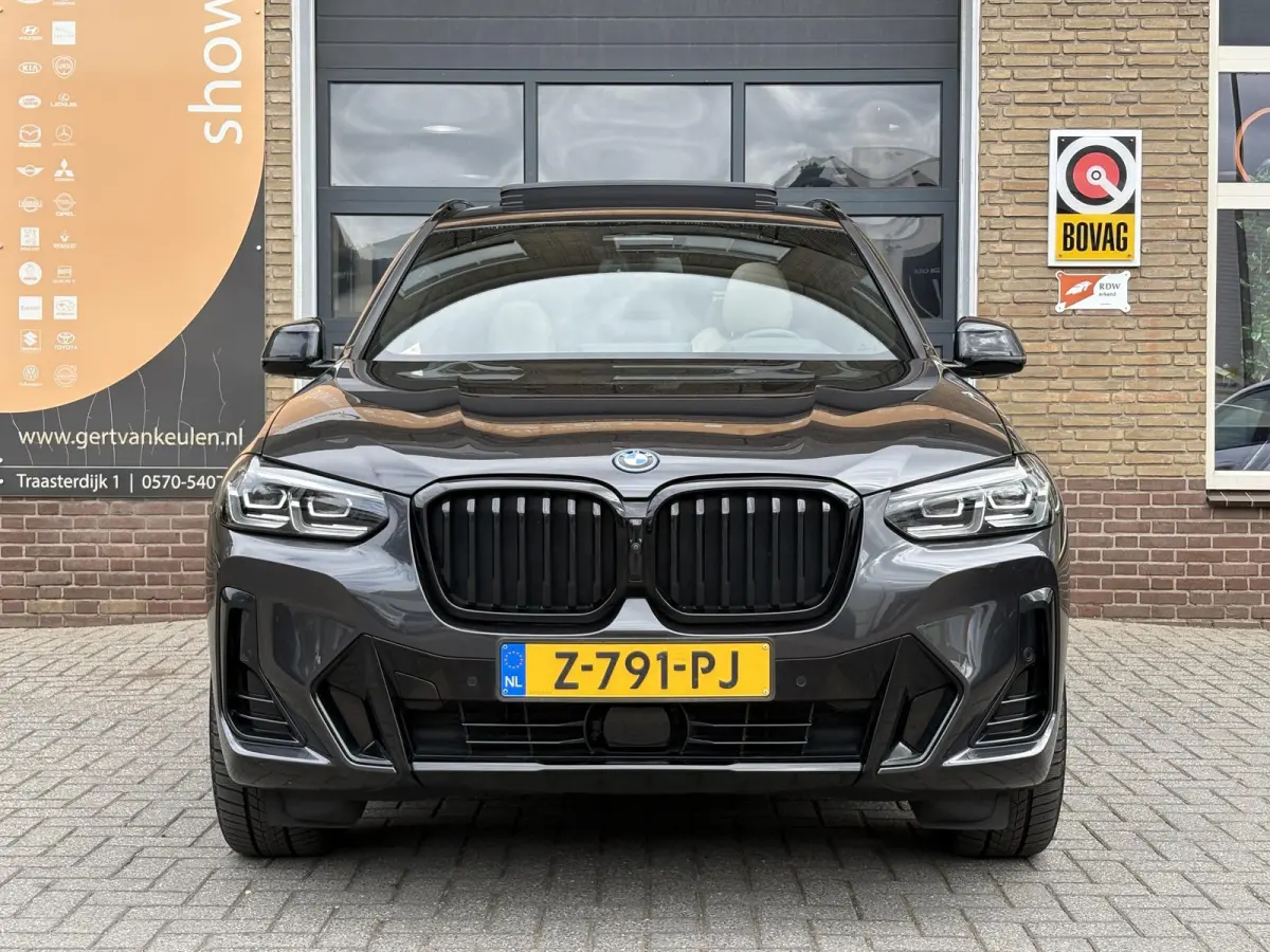 xDrive30e Business Edition Plus 1E EIG./NL-AUTO/FULL OPTIONS!